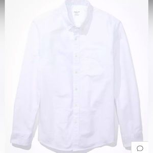 AE Everyday Oxford Button-Up White Shirt Size Large